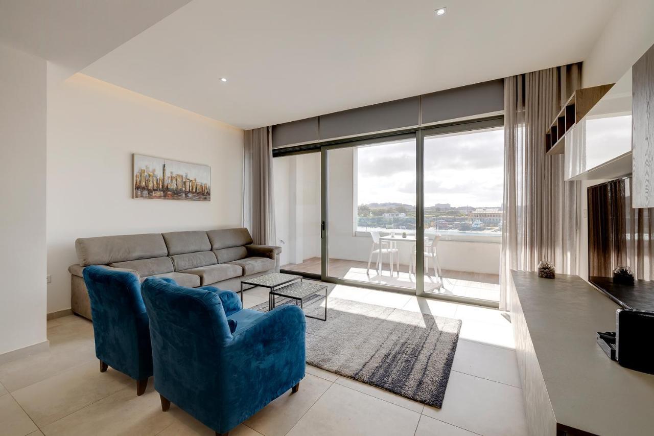 Luxe Apartment With Valletta And Harbour Views Sliema Exterior foto