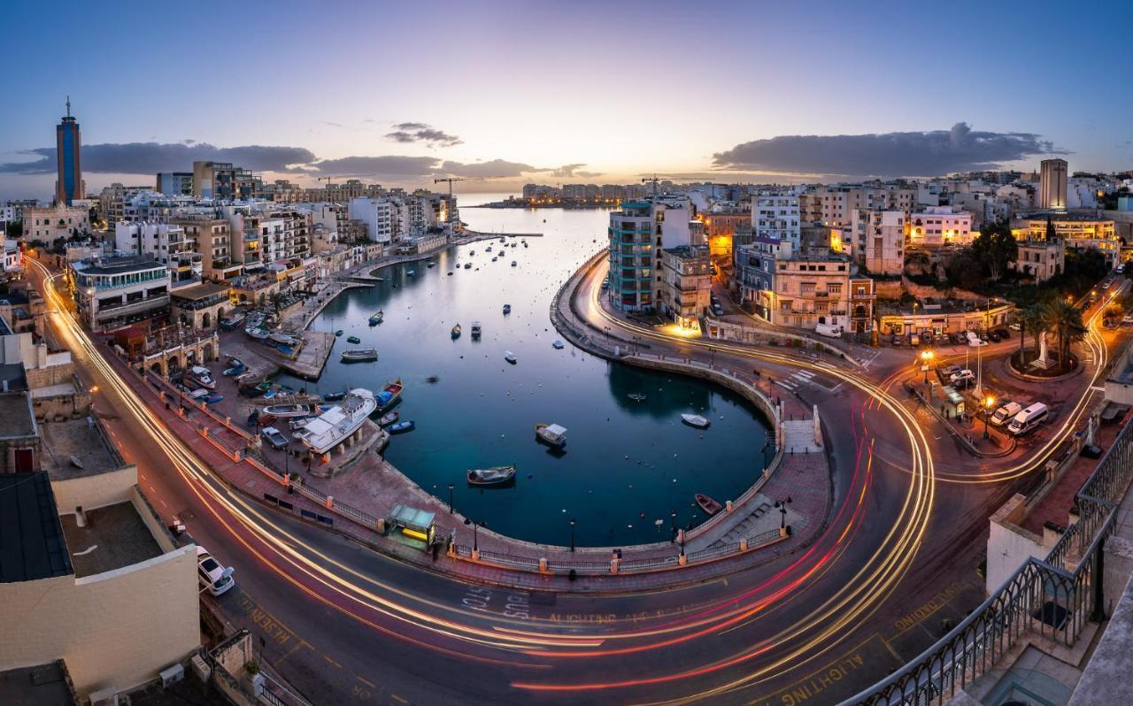 Luxe Apartment With Valletta And Harbour Views Sliema Exterior foto
